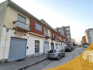 Trilocale in Vendita a Torino, 69'000&euro;, 90 m²