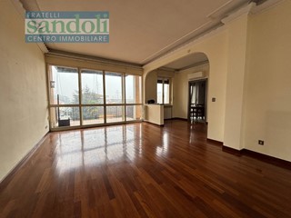Quadrilocale in Vendita a Vercelli, 125'000&euro;, 140 m²