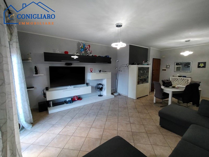 Appartamento in Vendita a Capaci, 180'000&euro;, 109 m²