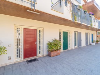 Trilocale in Vendita a Grottaferrata, 375'000&euro;, 105 m²