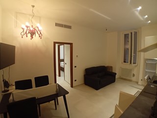 Trilocale in Affitto a Milano, zona Via Antonio Mambretti 22, 1'000&euro;, 70 m², arredato