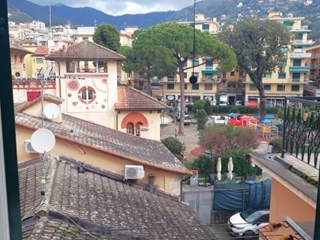 Appartamento in Vendita a Rapallo, zona CENTRO STORICO, 170'000&euro;, 52 m², arredato
