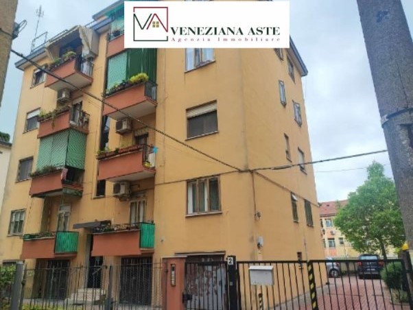 Appartamento in Vendita a Venezia, 42'345&euro;, 84 m²