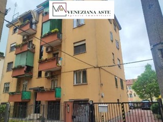 Appartamento in Vendita a Venezia, 42'345&euro;, 84 m²