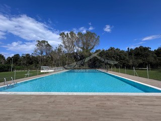 Trilocale in Vendita a Pisa, zona Calambrone, 249'000&euro;, 70 m², arredato