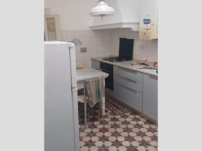Appartamento in Affitto a Pisa, 300&euro;, 90 m², arredato