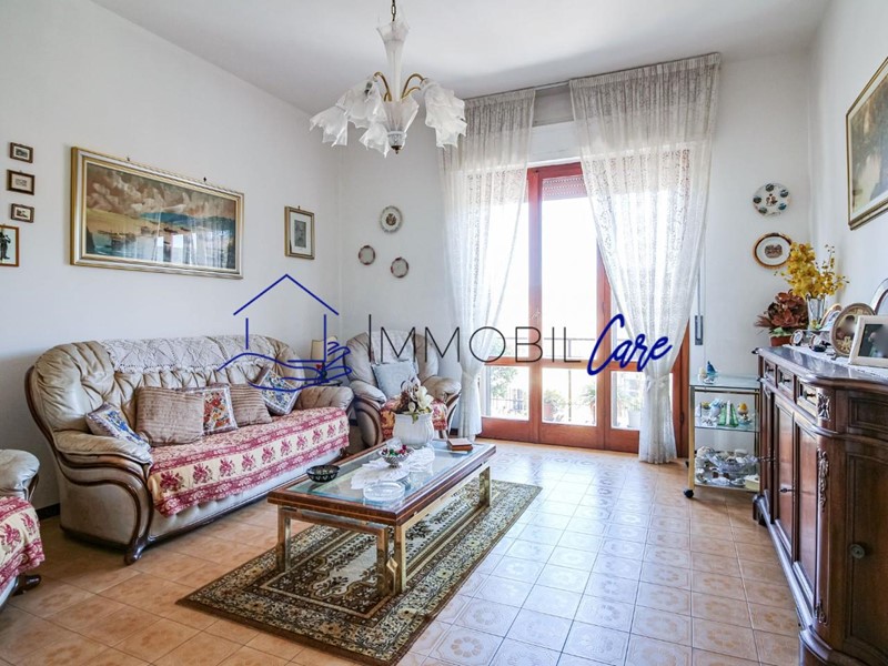 Quadrilocale in Vendita a Vecchiano, zona Nodica, 160'000&euro;, 123 m², con Box