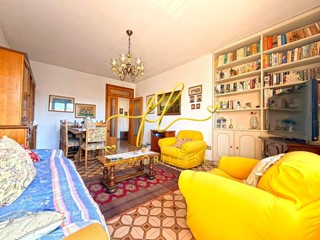 Appartamento in Vendita a Cecina, 280'000&euro;, 115 m², con Box