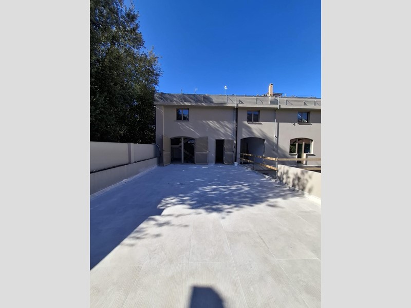 Trilocale in Vendita a Carrara, 275'000&euro;, 100 m²