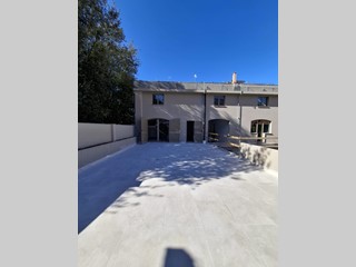 Trilocale in Vendita a Carrara, 275'000&euro;, 100 m²