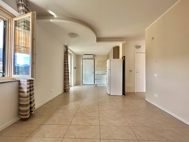 Trilocale in Vendita a Magliolo, 210'000&euro;, 71 m²