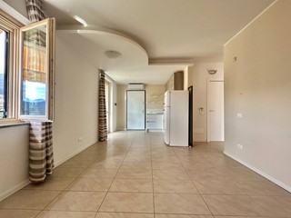 Trilocale in Vendita a Magliolo, 210'000&euro;, 71 m²