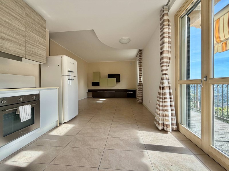 Trilocale in Vendita a Magliolo, 210'000&euro;, 71 m²