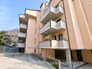 Appartamento in Vendita a Acquasanta Terme, 140'000&euro;, 189 m²