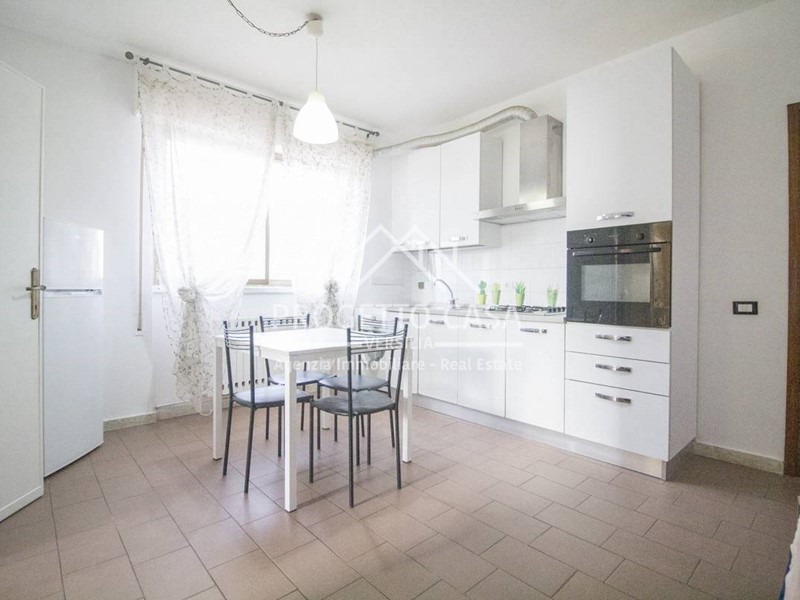 Trilocale in Vendita a Camaiore, 280'000&euro;, 50 m²