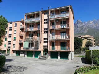 Bilocale in Vendita a Lecco, 180'000&euro;, 69 m²