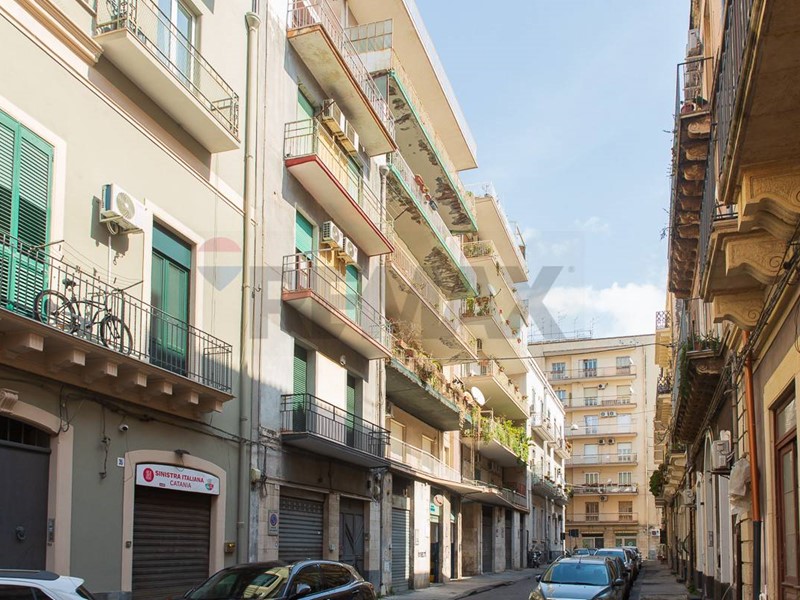 Appartamento in Vendita a Catania, 189'000&euro;, 135 m²