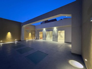 Appartamento in Vendita a Catania, 285'000&euro;, 220 m²