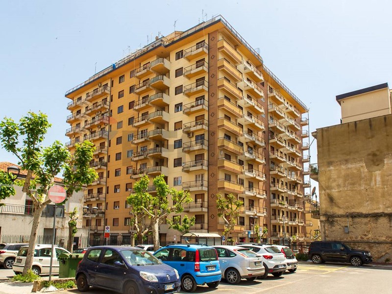 Quadrilocale in Vendita a Piazza Armerina, 95'000&euro;, 120 m²