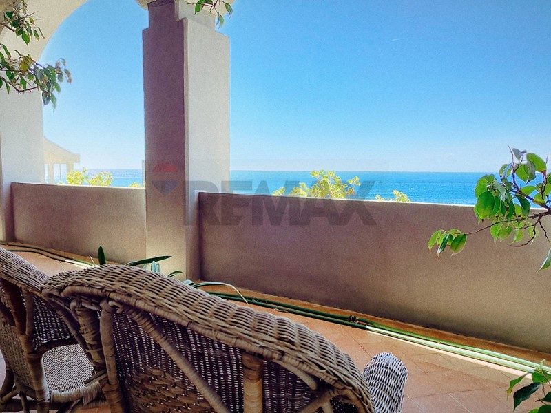 Bilocale in Vendita a Taormina, 207'000&euro;, 60 m²