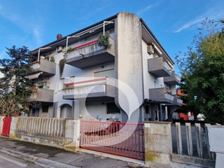 Quadrilocale in Vendita a Loreto Aprutino, 170'000&euro;, 115 m²