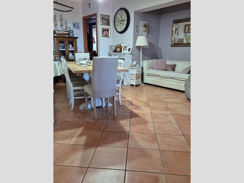 Appartamento in Vendita a Civitanova Marche, 235'000&euro;, 160 m²