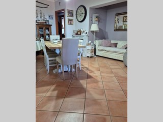 Appartamento in Vendita a Civitanova Marche, 235'000&euro;, 160 m²