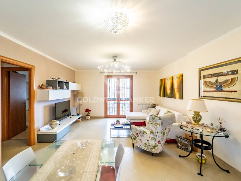 Appartamento in Vendita a Acireale, 249'000&euro;, 155 m²