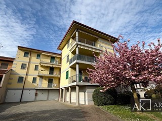 Trilocale in Vendita a Novara, 180'000&euro;, 100 m²
