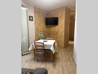 Trilocale in Vendita a Catania, 50'000&euro;, 65 m²