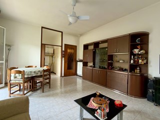 Trilocale in Vendita a Cinisello Balsamo, 170'000&euro;, 100 m²