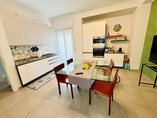 Appartamento in Vendita a San Benedetto del Tronto, 315'000&euro;, 104 m²