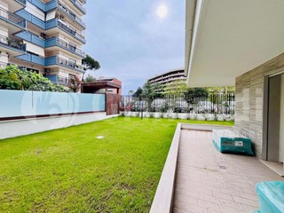 Quadrilocale in Vendita a Roma, 600'000&euro;, 134 m²