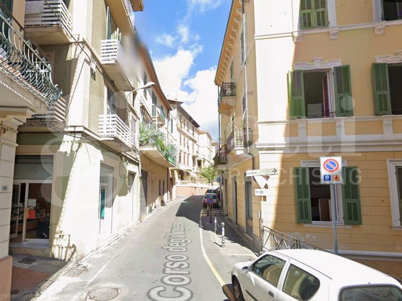 Quadrilocale in Vendita a Sanremo, 190'000&euro;, 92 m²