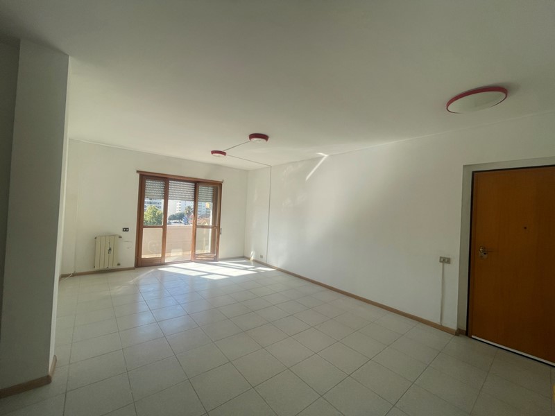 Quadrilocale in Vendita a Oristano, 195'000&euro;, 140 m²