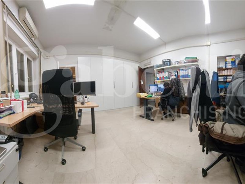 Trilocale in Vendita a Roma, 200'000&euro;, 44 m²