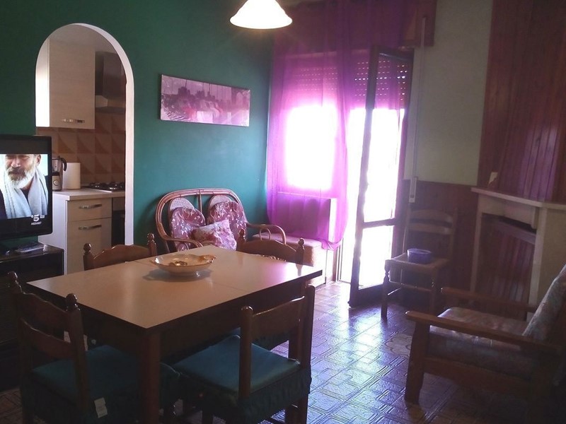 Appartamento in Vendita a Sante Marie, 39'000&euro;, 80 m²