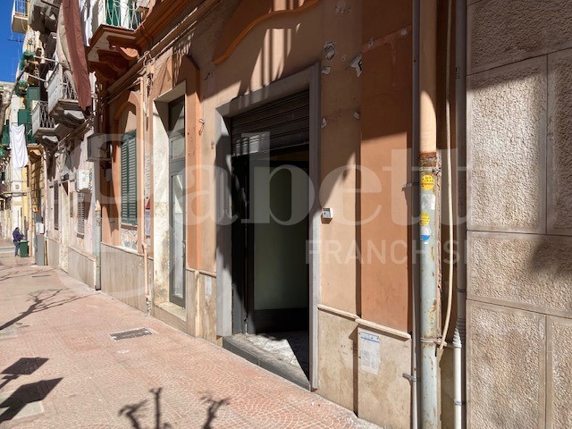 Appartamento in Vendita a Taranto, 25'000&euro;, 40 m²