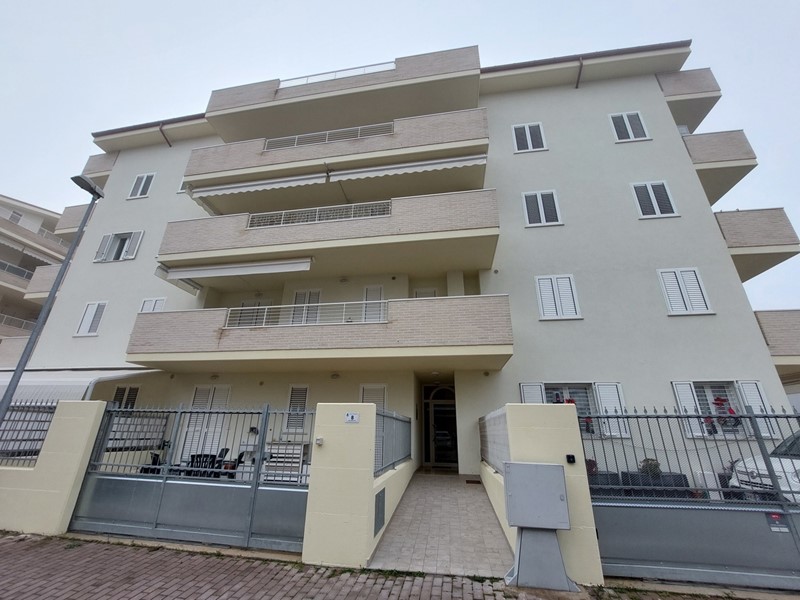 Trilocale in Vendita a Tortoreto, 170'000&euro;, 70 m²