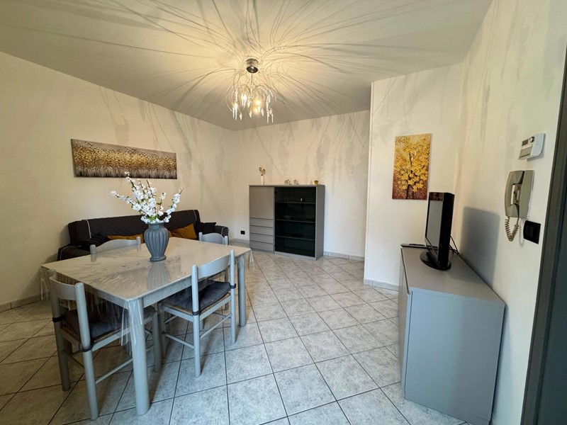 Trilocale in Vendita a Roseto degli Abruzzi, 130'000&euro;, 66 m²