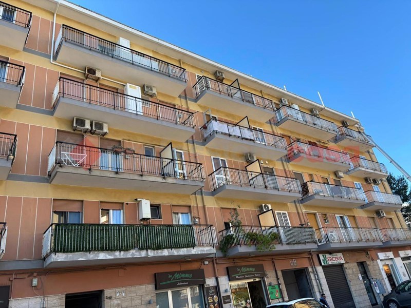 Trilocale in Vendita a Bari, 160'000&euro;, 94 m²