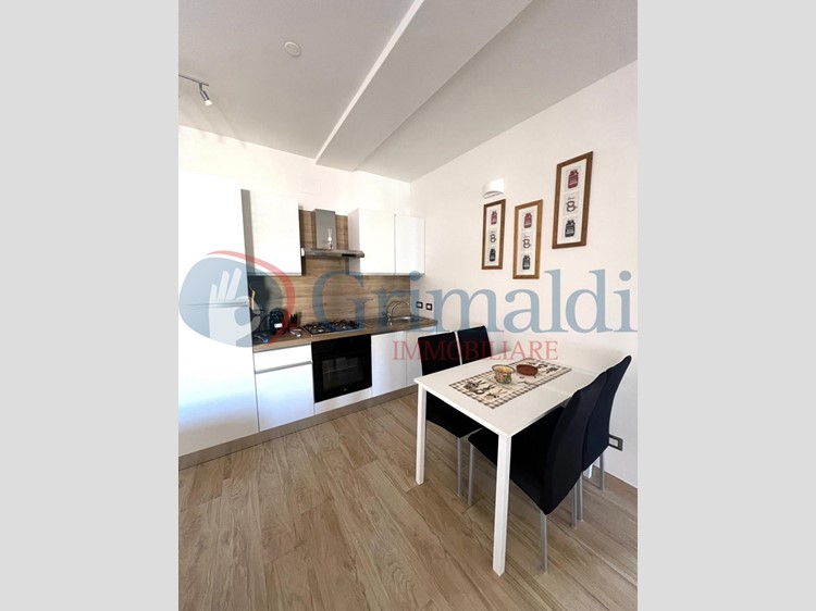 Appartamento in Affitto a Civitavecchia, 950&euro;, 80 m², arredato