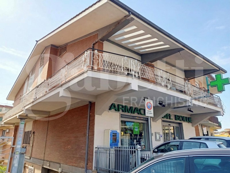 Trilocale in Vendita a Fonte Nuova, 180'000&euro;, 93 m²
