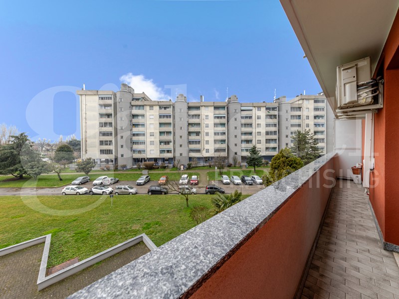 Quadrilocale in Vendita a Rozzano, 295'000&euro;, 110 m², arredato, con Box