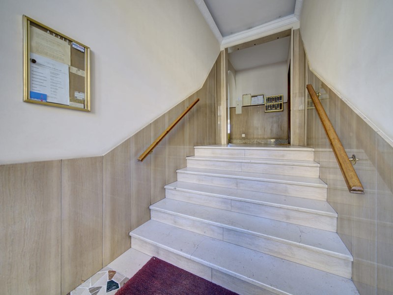 Bilocale in Vendita a Torino, 165'000&euro;, 60 m², arredato, con Box