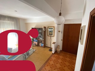 Trilocale in Vendita a Castelfidardo, 120'000&euro;, 100 m²