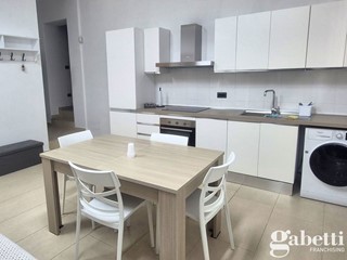 Bilocale in Affitto a Pomigliano d'Arco, 650&euro;, 60 m², arredato