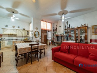 Appartamento in Vendita a Milano, 595'000&euro;, 150 m²