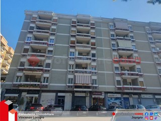 Quadrilocale in Vendita a Bari, 265'000&euro;, 119 m²
