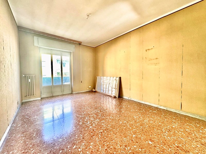 Quadrilocale in Vendita a Roma, 310'000&euro;, 107 m²